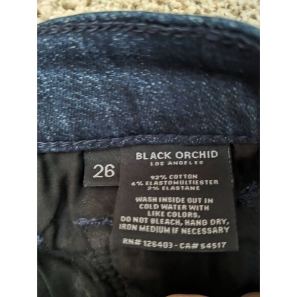 Black Orchid Womens Jeans Noah Ankle Fray Dark Wash Stretch Size 26 - Picture 3 of 6